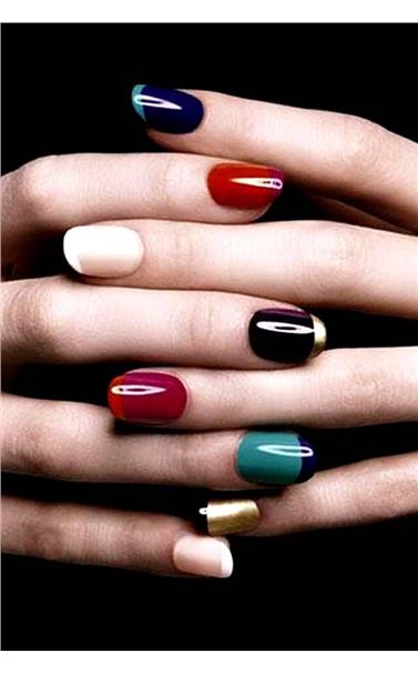 22127389_36_Colored_French_Manicure.limghandler
